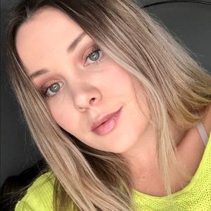 Meet your Posher, Tenisha